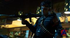   2.   / Smokin Aces 2: Assassins Ball [Unrated]