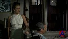    / Rear Window