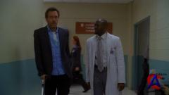   / House, M.D. (4 )