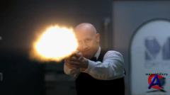   / Human Target [1 ]