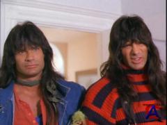  / Twin Sitters