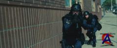 S.W.A.T.:    / S.W.A.T.