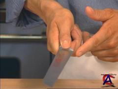     / Instructional knife skills