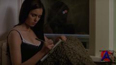   / The Vampire Diaries (1 )