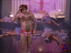   -  - / Austin Powers: International Man of Mystery