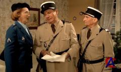    / Le gendarme et les gendarmettes