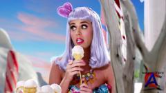 Katy Perry Feat. Snoop Dogg - California Gurls
