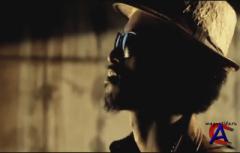 Knaan ft. David Guetta & Will.I.Am  Wavin Flag