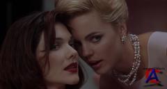   / Mulholland Dr.