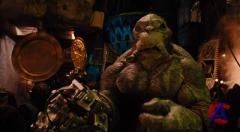  II:   / Hellboy II: The Golden Army