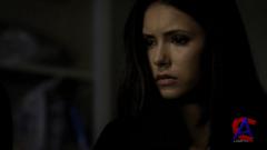   / The Vampire Diaries (2 )