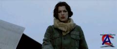   4:    / Resident Evil: Afterlife