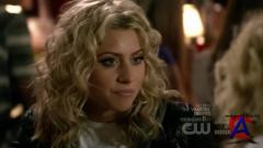  / Hellcats (1 )
