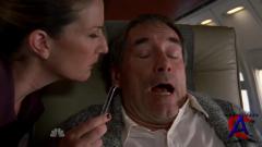  / Chuck (4 )