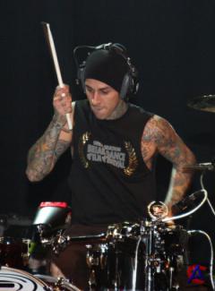 Travis Barker - Give the Drummer Some (Deluxe Edition)