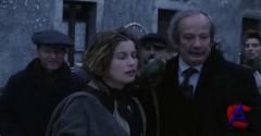    / La jeune fille et les loups