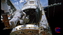   / IMAX: Hubble