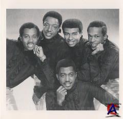 The Temptations - Cloud Nine