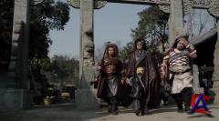     / The Man with the Iron Fists