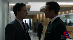 - /    / Suits [2 ]