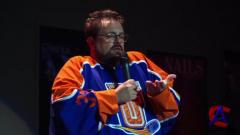  :   ! / Kevin Smith: Too Fat for 40!