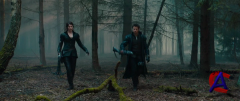    / Hansel & Gretel: Witch Hunters