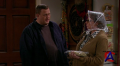    / Mike & Molly [4 ]