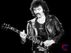 Tony Iommi - 