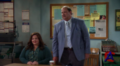   / Mike & Molly [4 ]